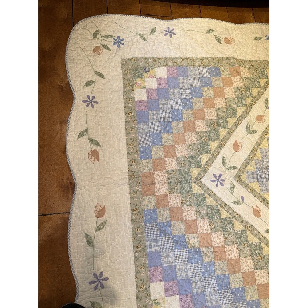 Vintage Handmade Beautiful "Trip Around the World"  Quilt Twin Size 83” X 66” - Picture 3 of 11